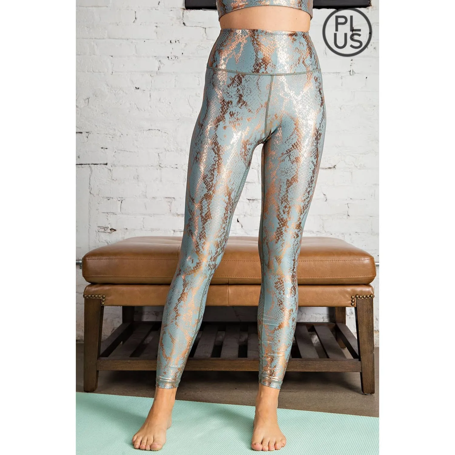 Antique Sage Snake Print Foil Leggings in CURVY