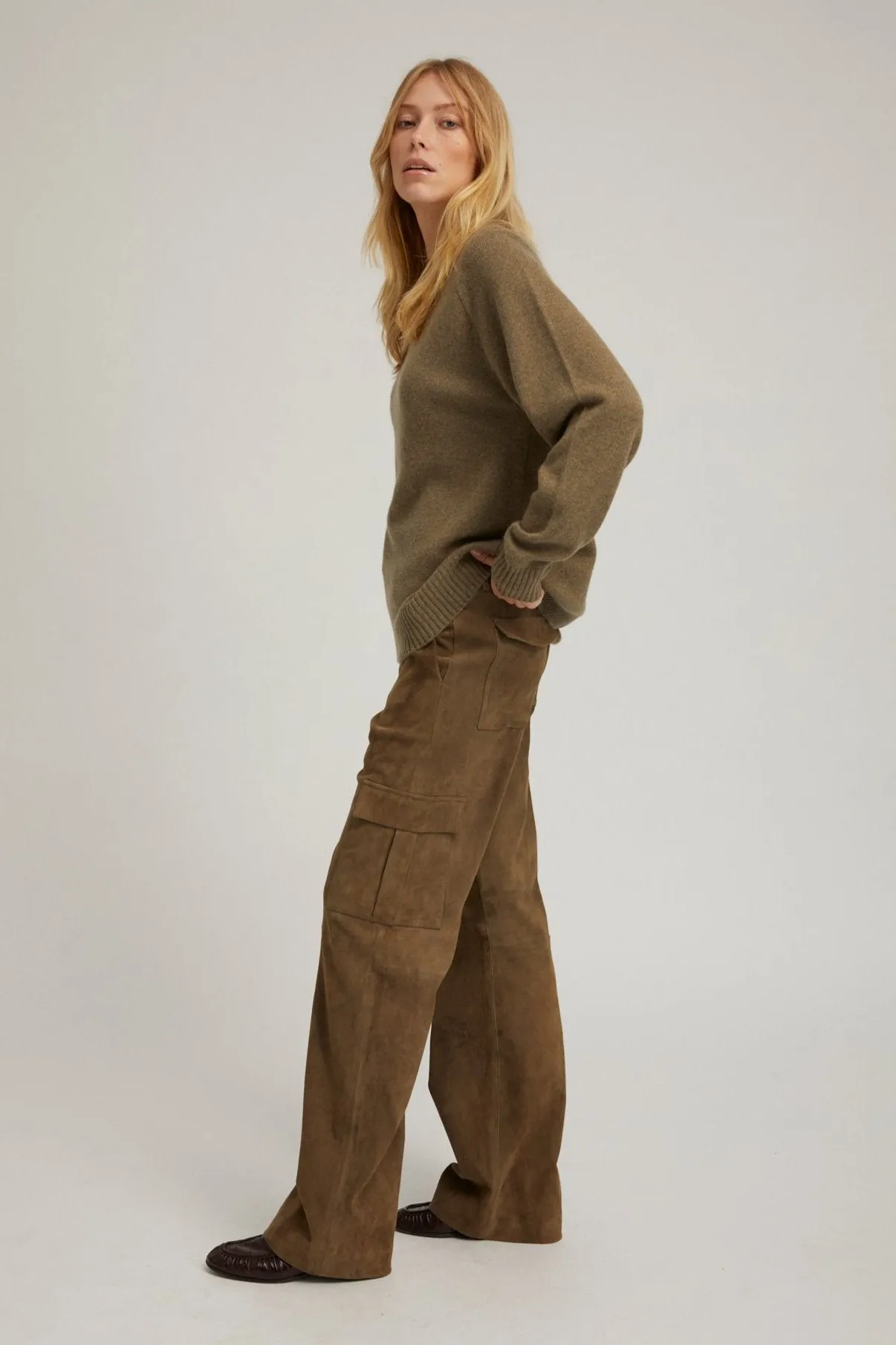 BAGGY LOWRISE CARGO PANTS OLIVE