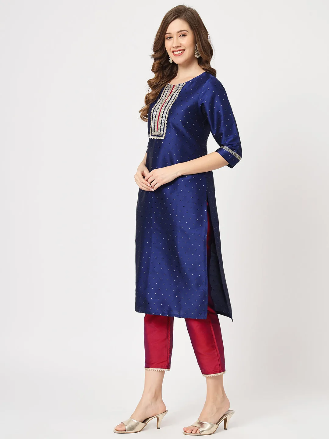 Festive Self Embroidered Buti Kurta With Contrasting Pants