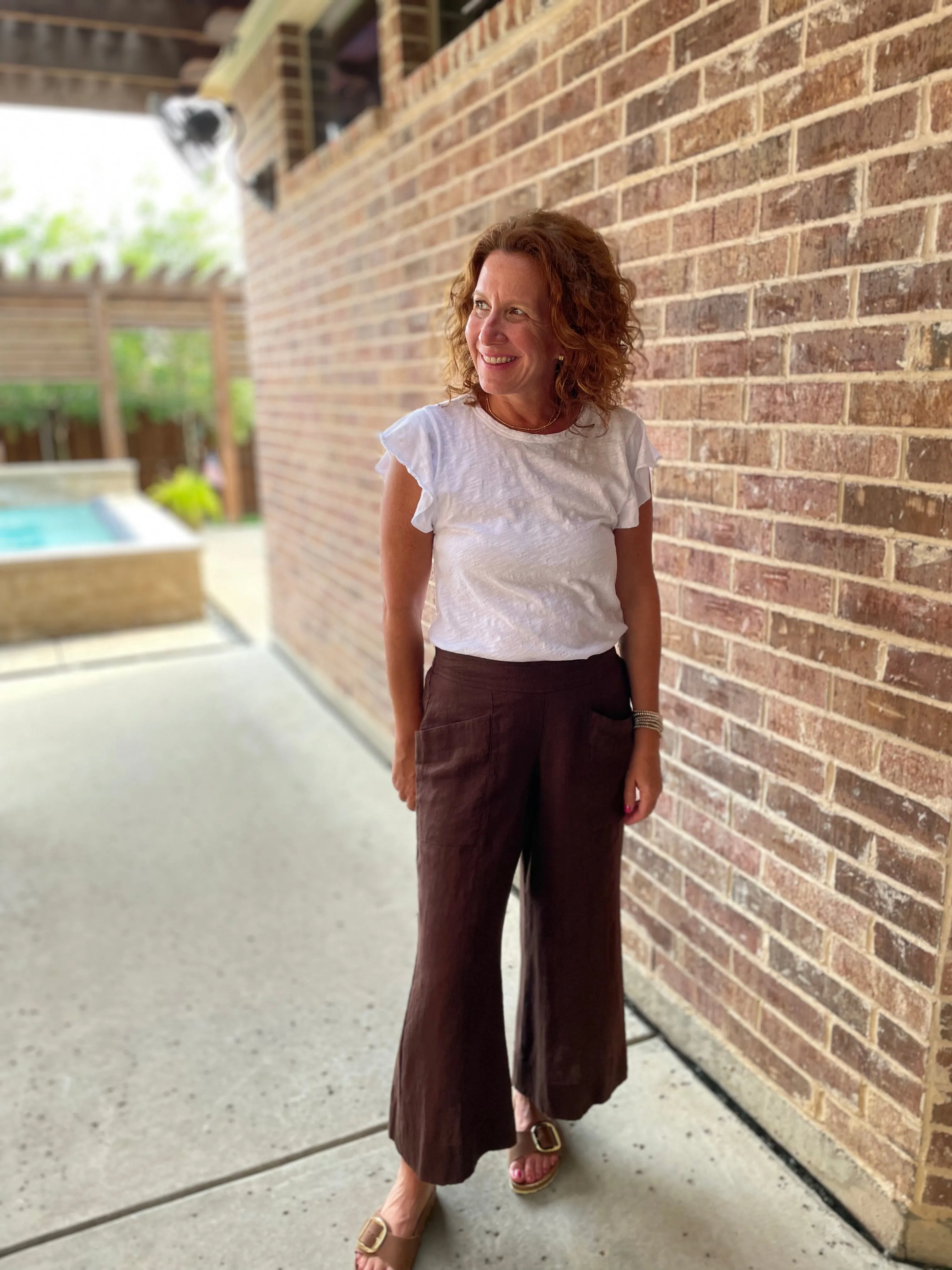 Ivy Jane Linen Crop Pant in Dark Chocolate