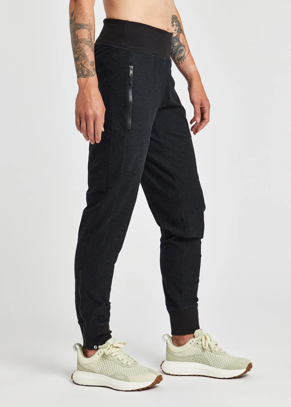 Lux V Formation Track Pants