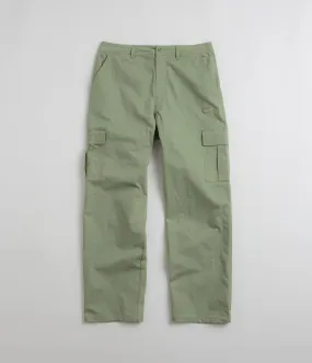 Nike Club Cargo Pants - Oil Green / Oil Green