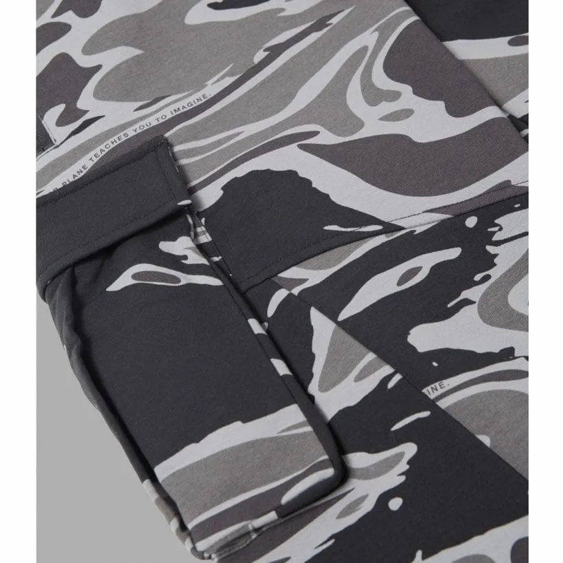 Paper Planes Brushcamo Cargo Pants (Tiger Shadow Camo) 600092