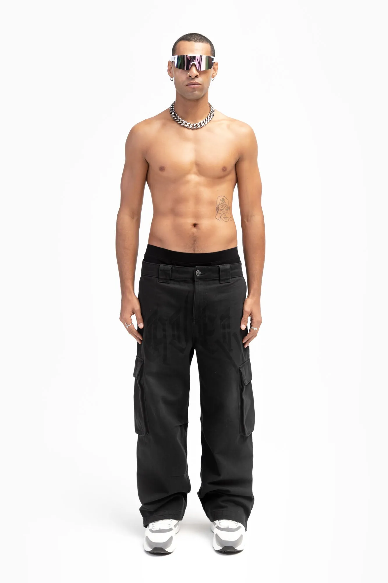 THREE POCKET BLACK CARGO PANTS